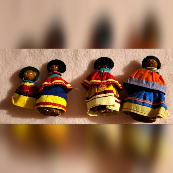 Vintage Seminole palmetto dolls set of 4